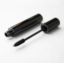 Parish 14 Black Mascara